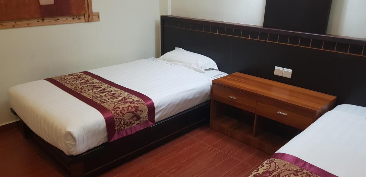 Capital O 89938 Herald Hotel Malacca Εξωτερικό φωτογραφία